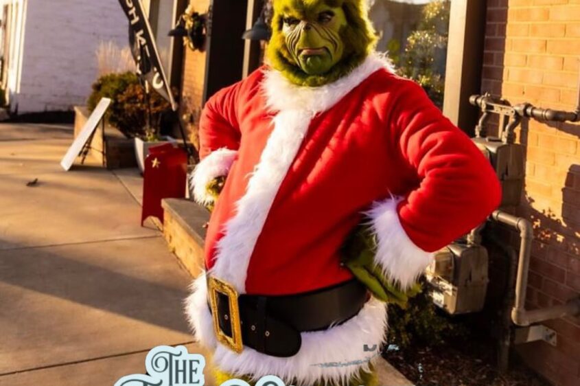 The Grinch and Cindy Lou Who