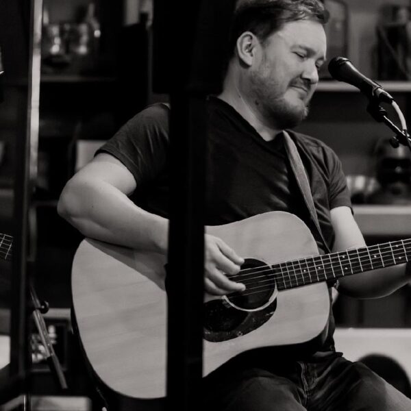 Josh Ferreira LIVE at Element Eatery