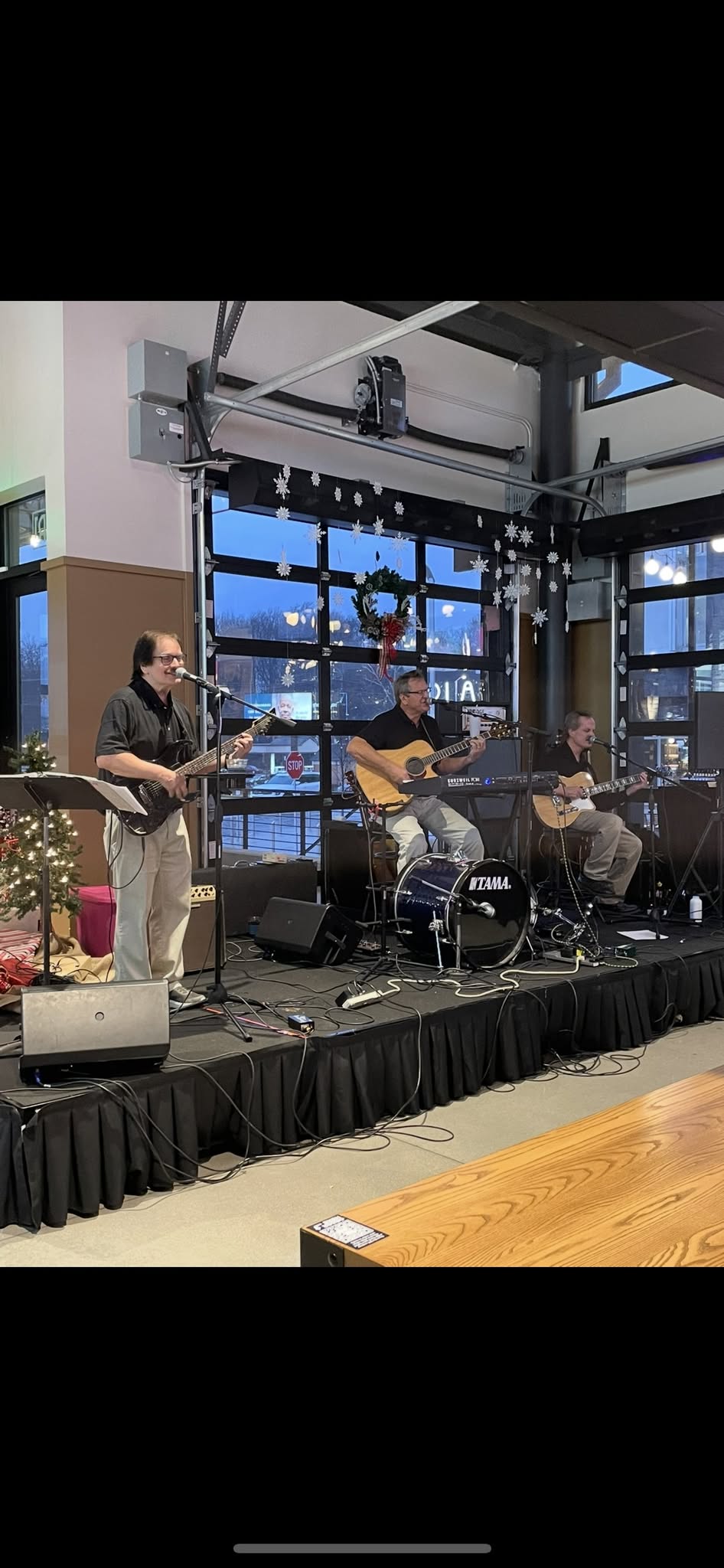 String Theory Band at Element Eatery
